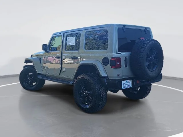 Used 2022 Beige Jeep Unlimited Sahara Altitude image 5