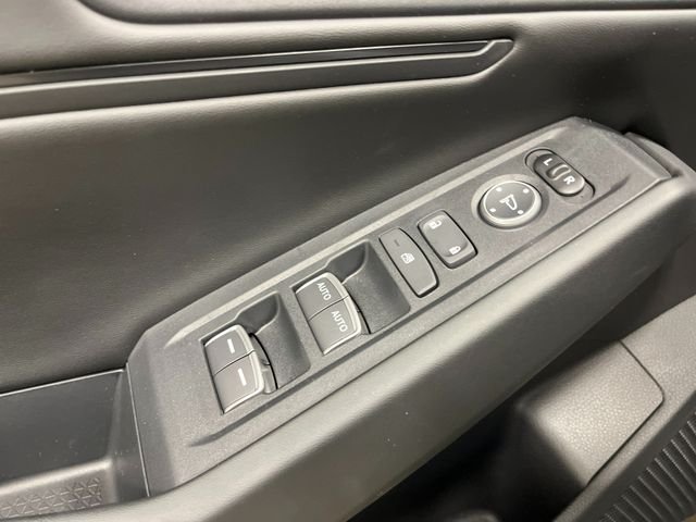 New 2026 Platinum White Pearl Honda SE image 13