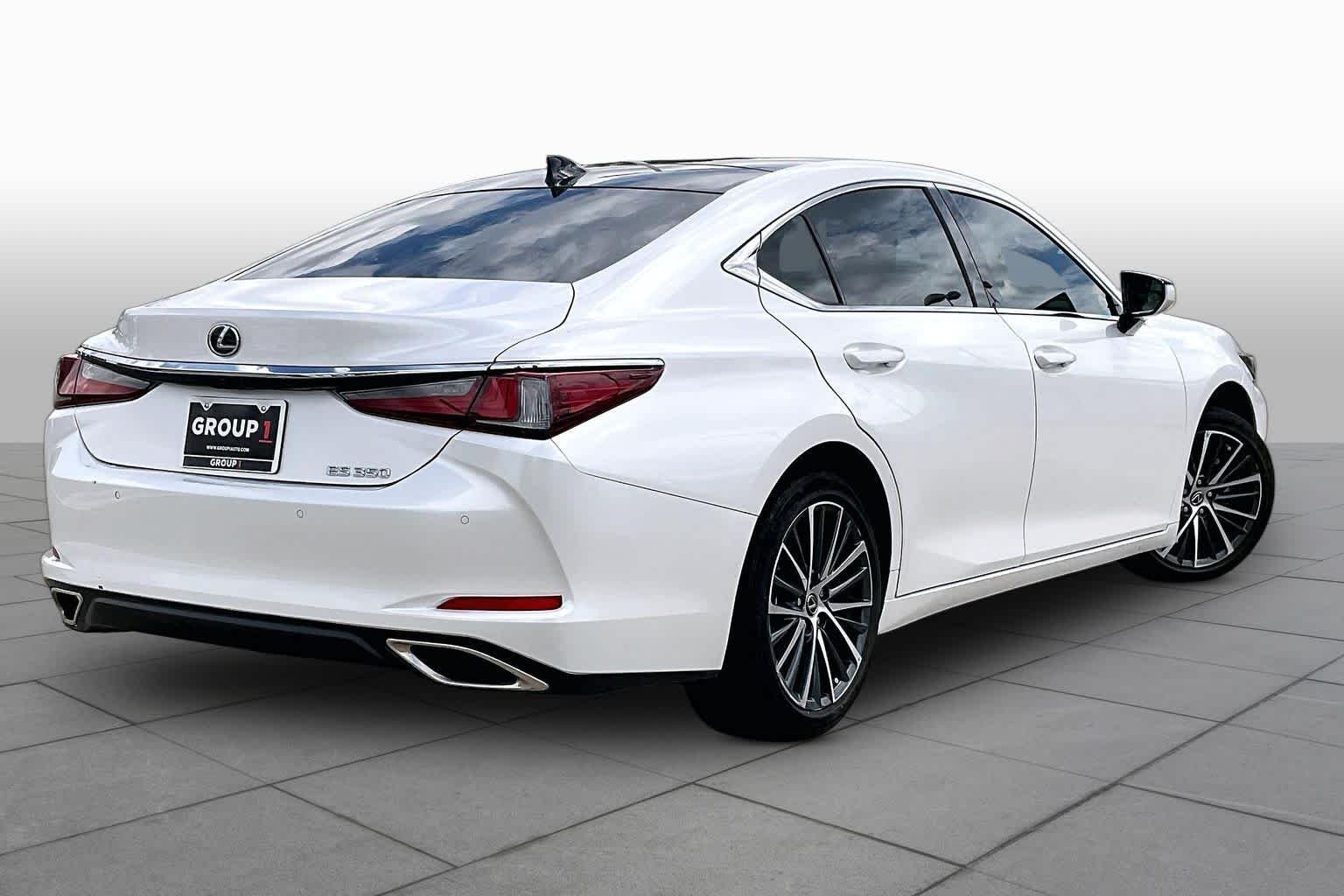 Used 2024 Eminent White Pearl Lexus  image 11