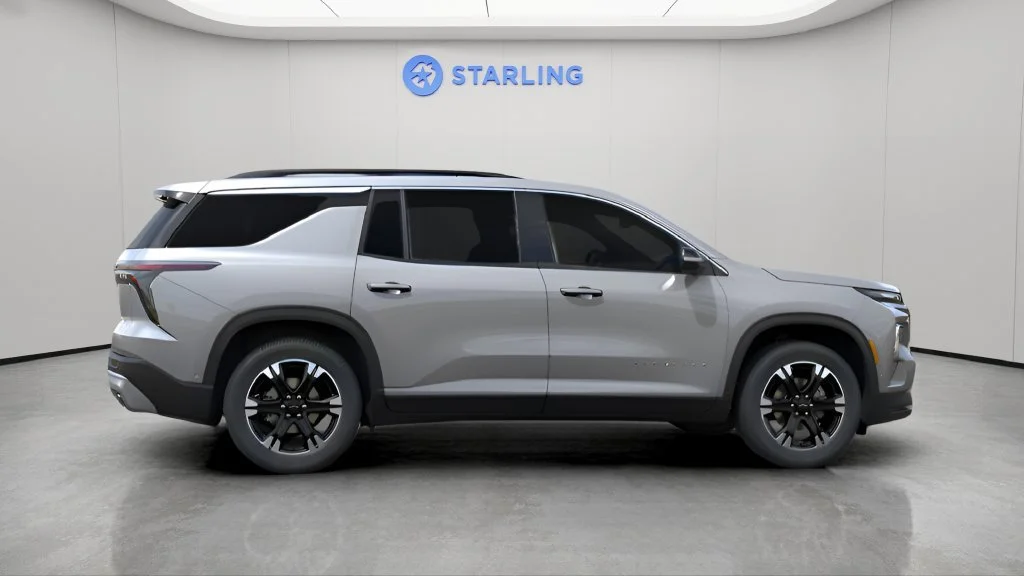 New 2027 Sterling Gray Metallic Chevrolet LT image 4