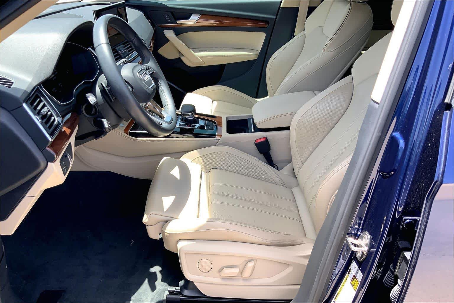 Used 2021 Navarra Blue Metallic Audi Premium Plus image 15