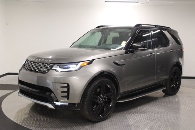 2025 Land Rover Discovery Metropolitan Edition