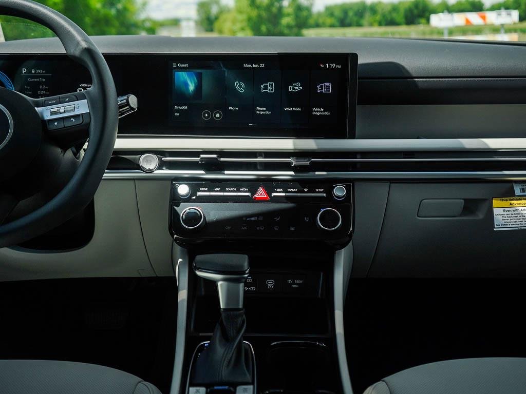 New 2026 Serenity White Pearl Hyundai SEL Plus AWD image 43