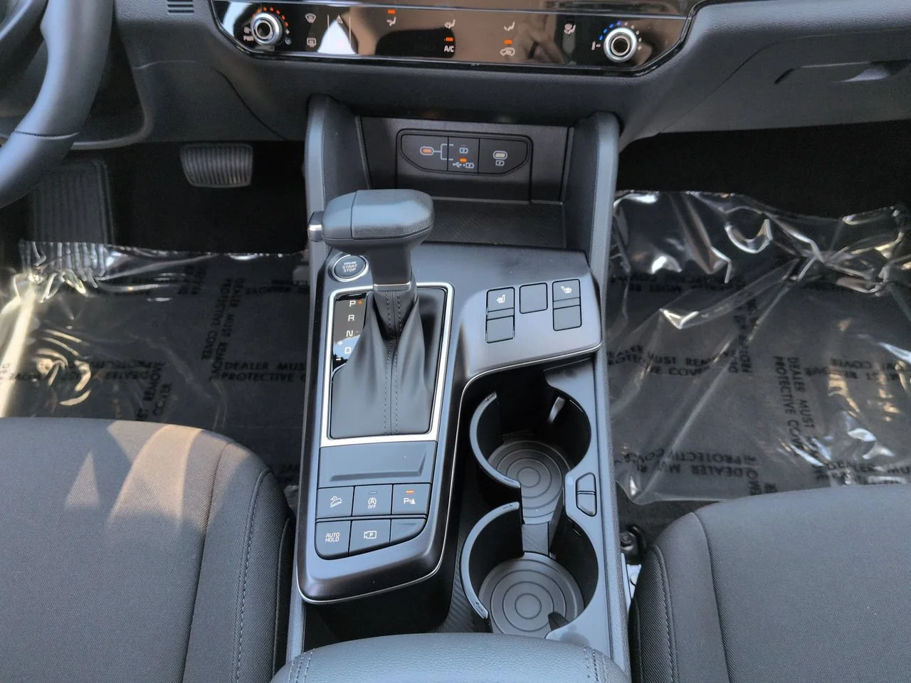 New 2026 Glacial White Pearl Kia LX image 21