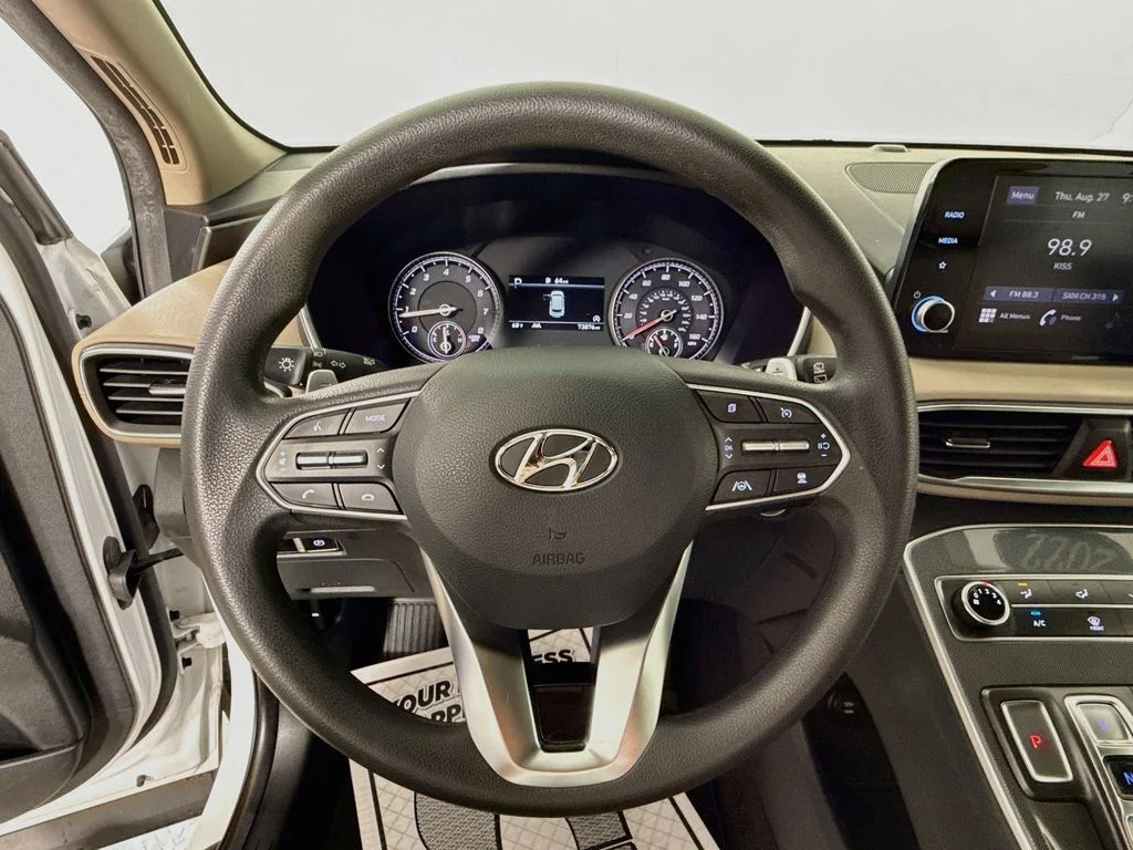 Used 2022 Quartz White Hyundai SEL image 17