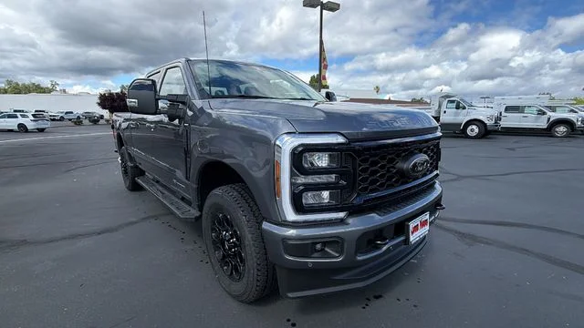 New 2026 Gray Ford Lariat image 2