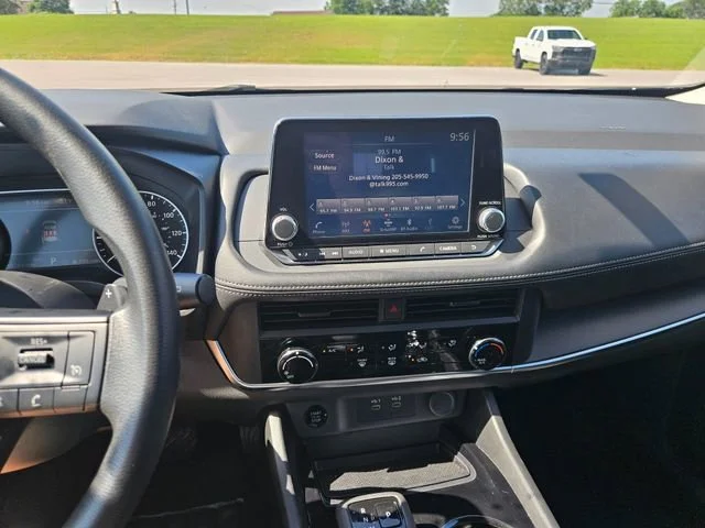 Used 2024 Black Nissan S image 17