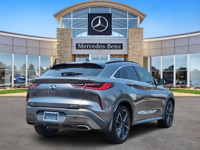 Used 2022 Gray INFINITI ESSENTIAL image 4