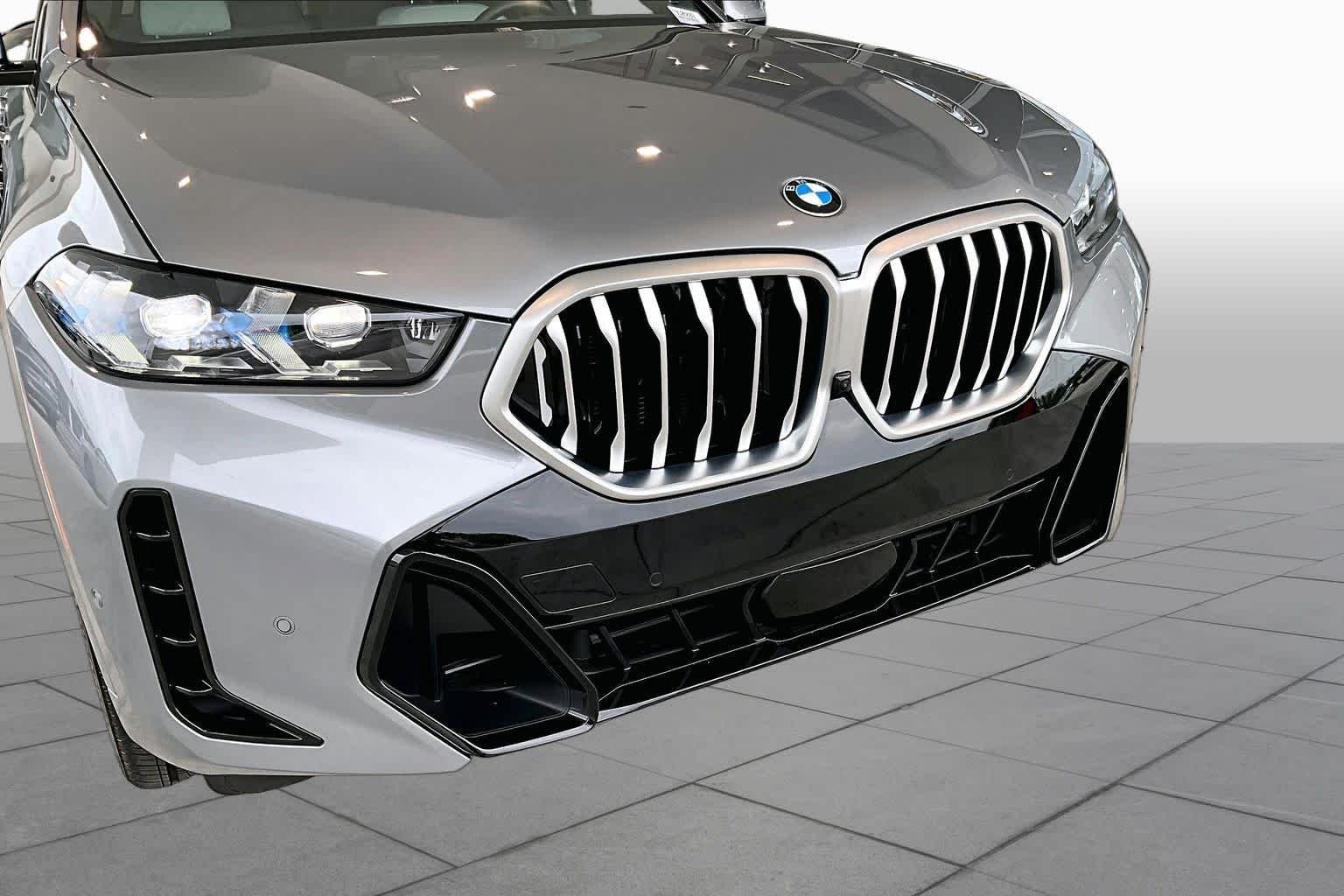 Certified Used 2026 Skyscraper Grey Metallic BMW xDrive40i image 29