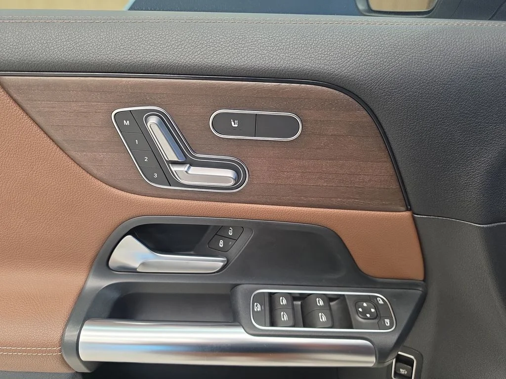 2023 Mercedes-Benz GLA Base - Photo 16