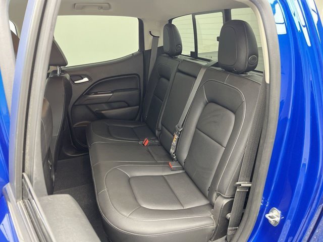 Used 2020 Marine Blue Metallic GMC 4WD SLT image 13