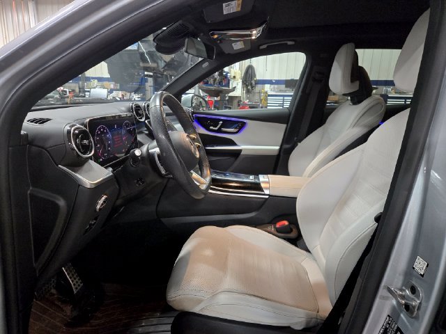 Certified Used 2025 Silver Mercedes-Benz GLC 300 image 4