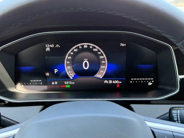 Used 2026 White Volkswagen 1.5T Sport image 5