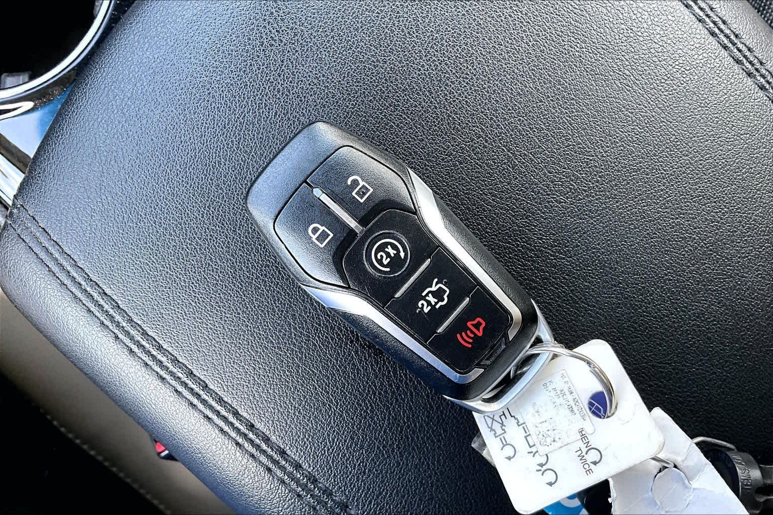 Used 2015 Ruby Red Metallic Tinted Clearcoat Ford SEL image 15