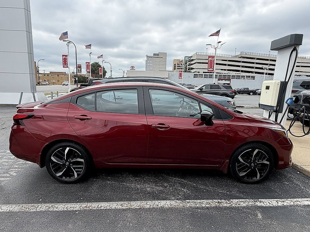 Used 2024 Scarlet Ember Tintcoat Nissan SR image 2