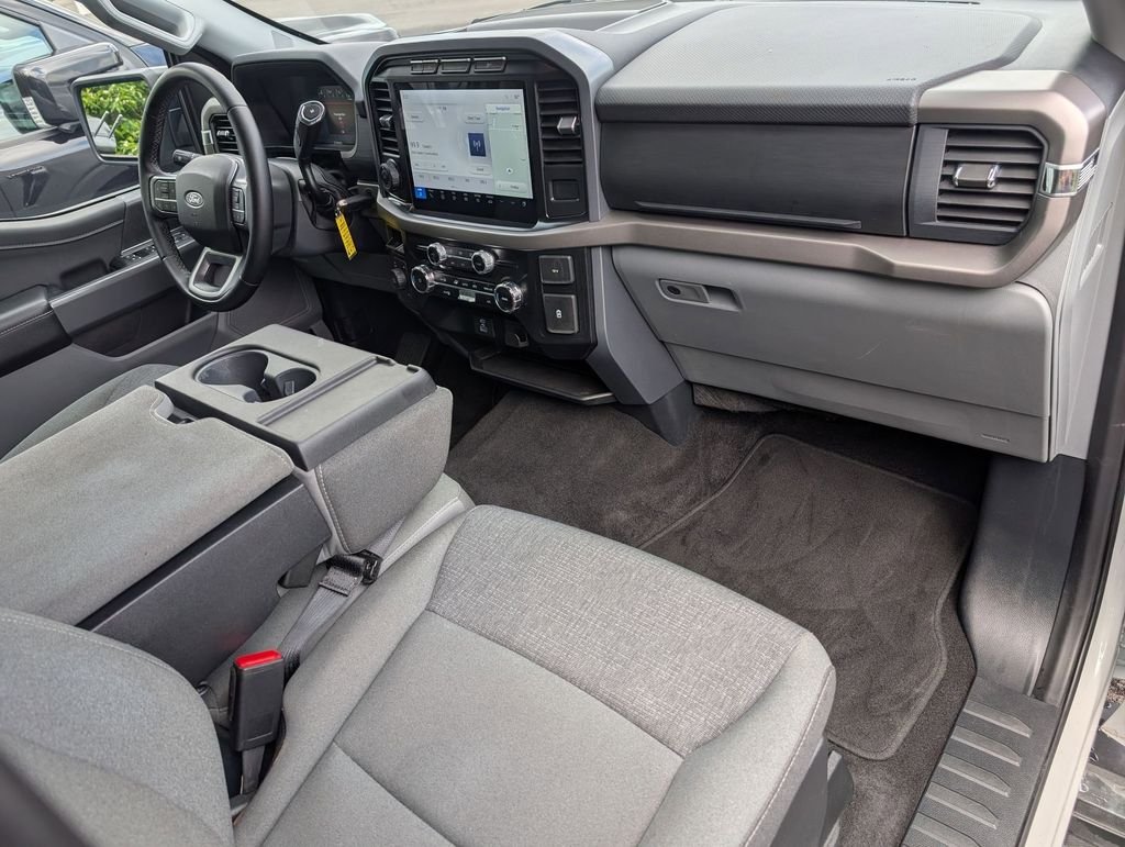 Used 2024  Ford XLT image 22