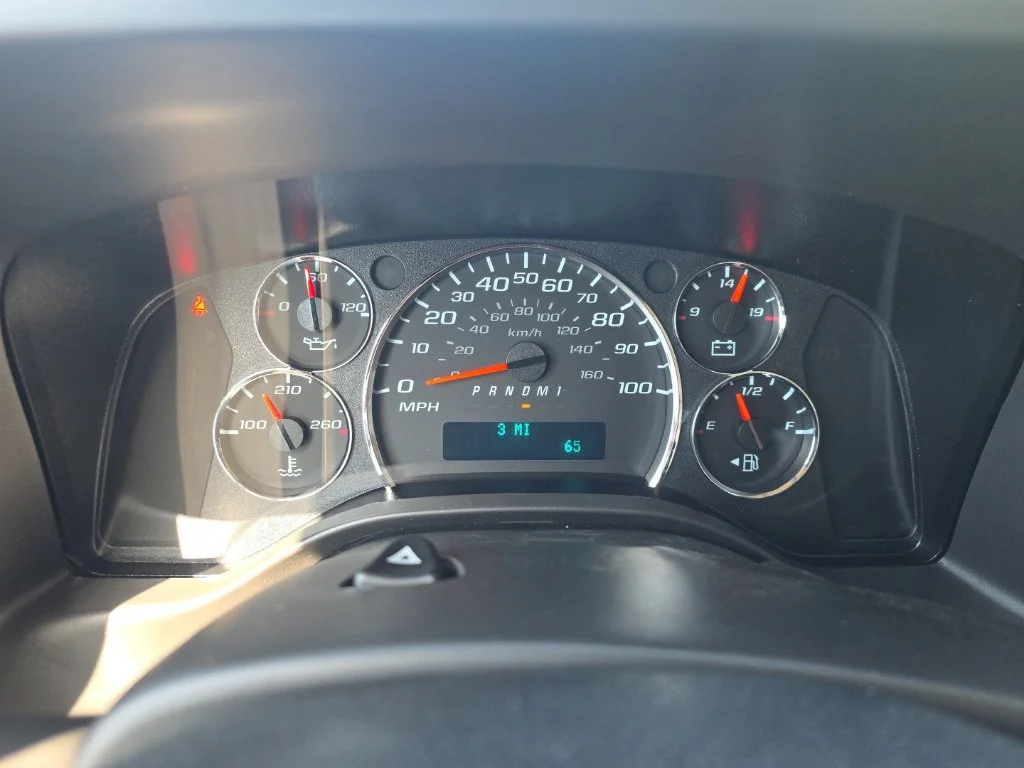 2026 GMC Savana Cargo Work Van - Photo 21