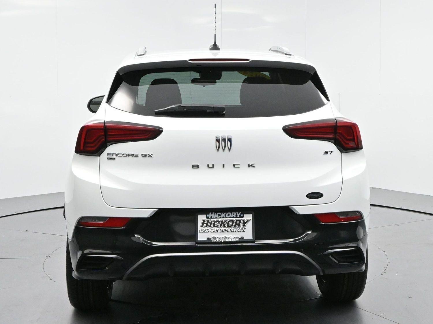 Used 2024 Summit White Buick Sport Touring image 6