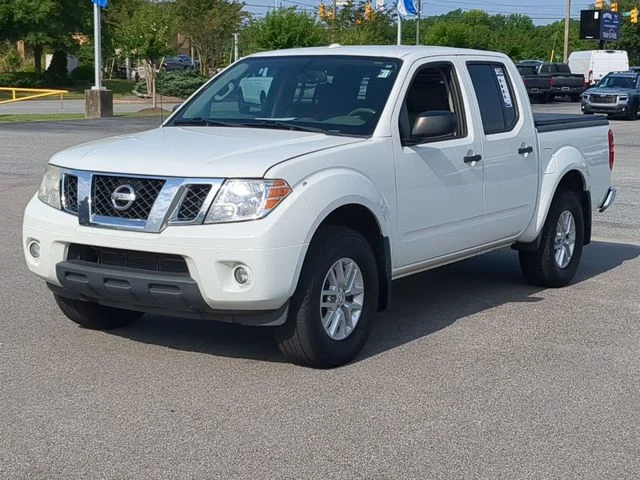 Used 2016 White Nissan SV image 7