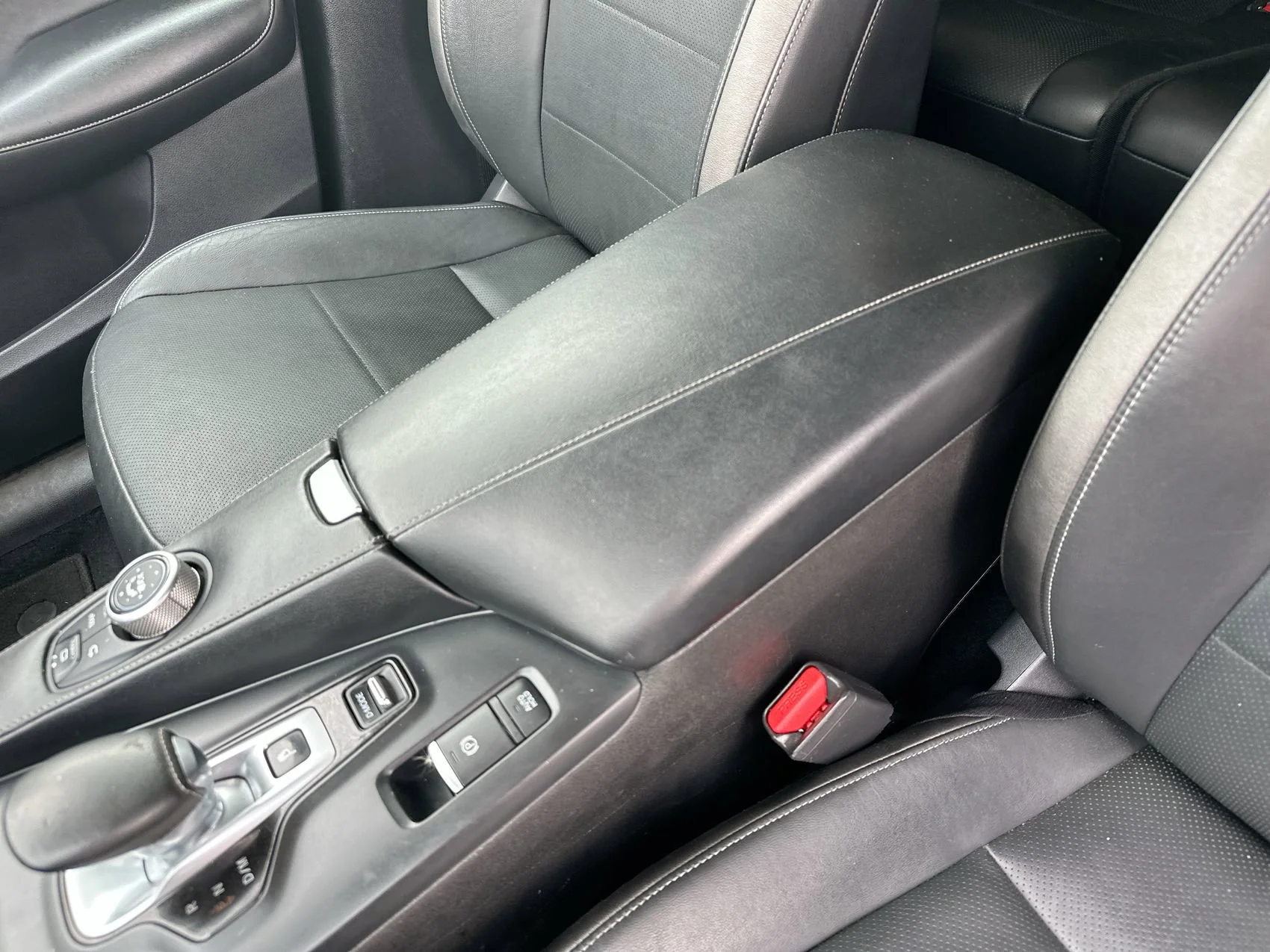 Used 2022 Slate Gray INFINITI ESSENTIAL image 21