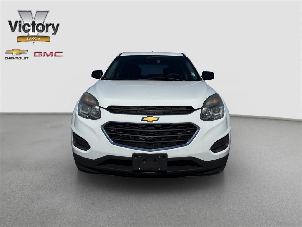 Used 2017 Chevrolet Equinox LS with VIN 2GNALBEK6H1511995 for sale in Kansas City