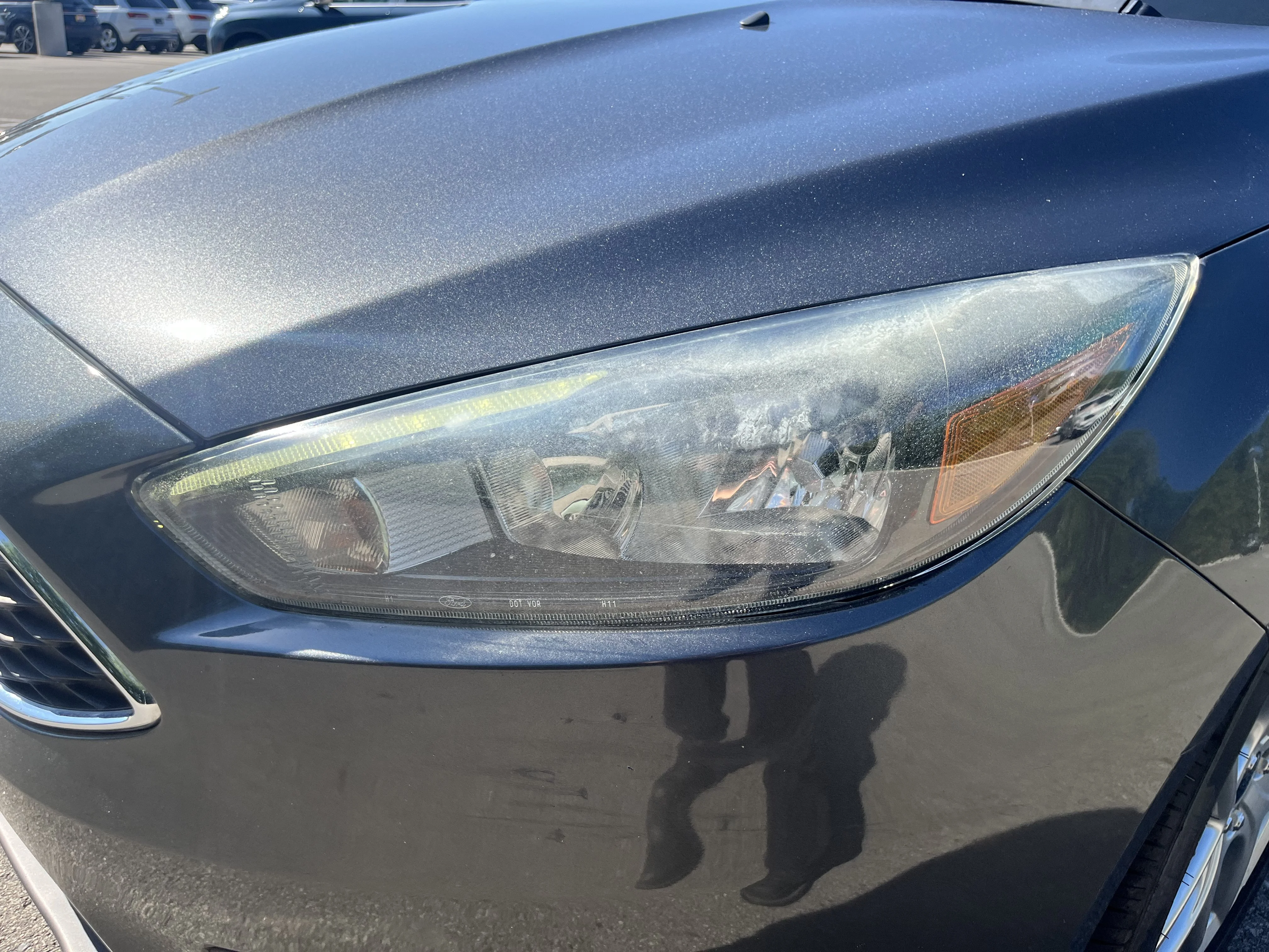 Used 2015 Magnetic Ford SE image 25