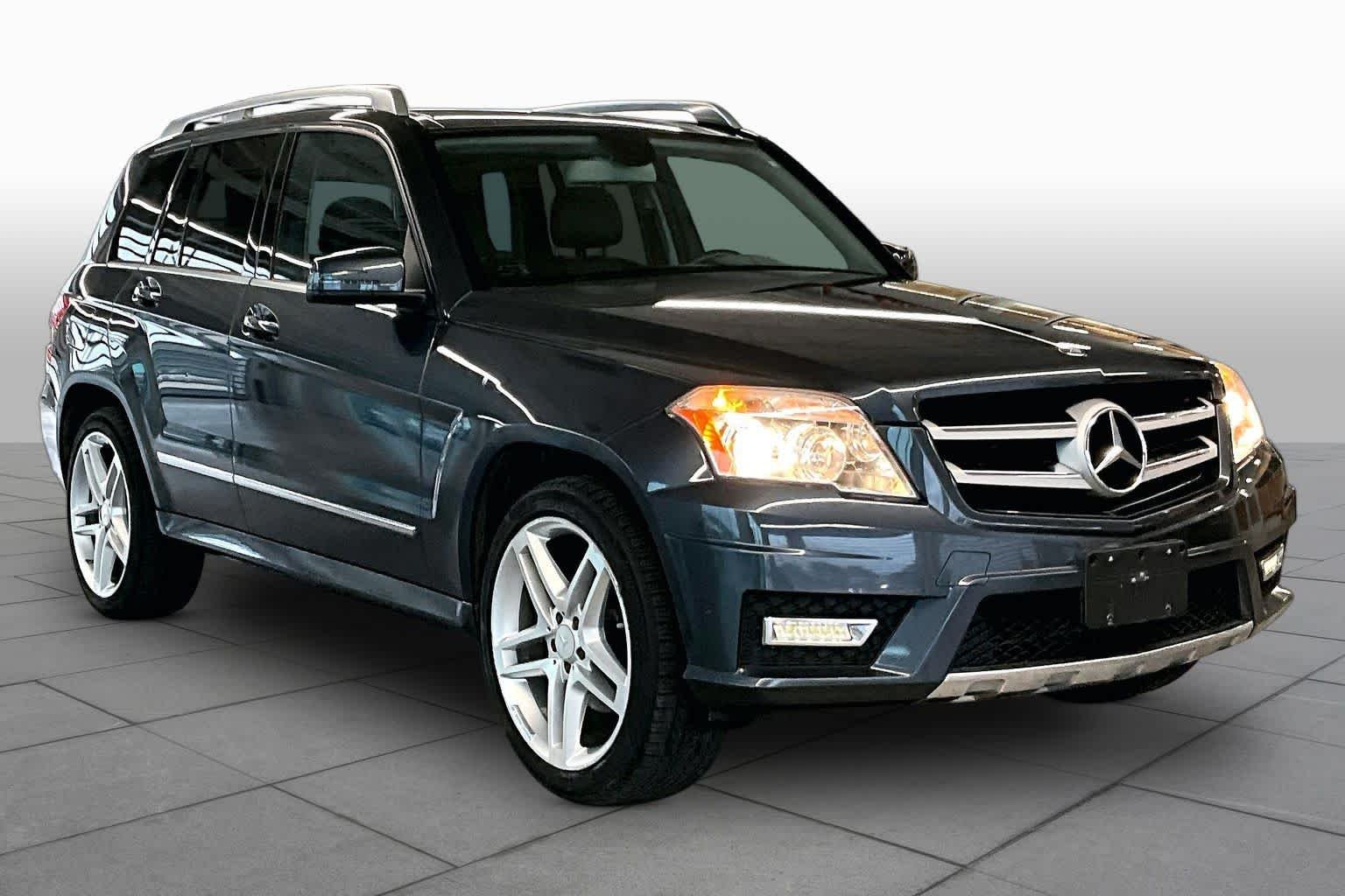 Used 2011 Mercedes-Benz GLK-Class GLK350 with VIN WDCGG5GB3BF555243 for sale in Tomball, TX