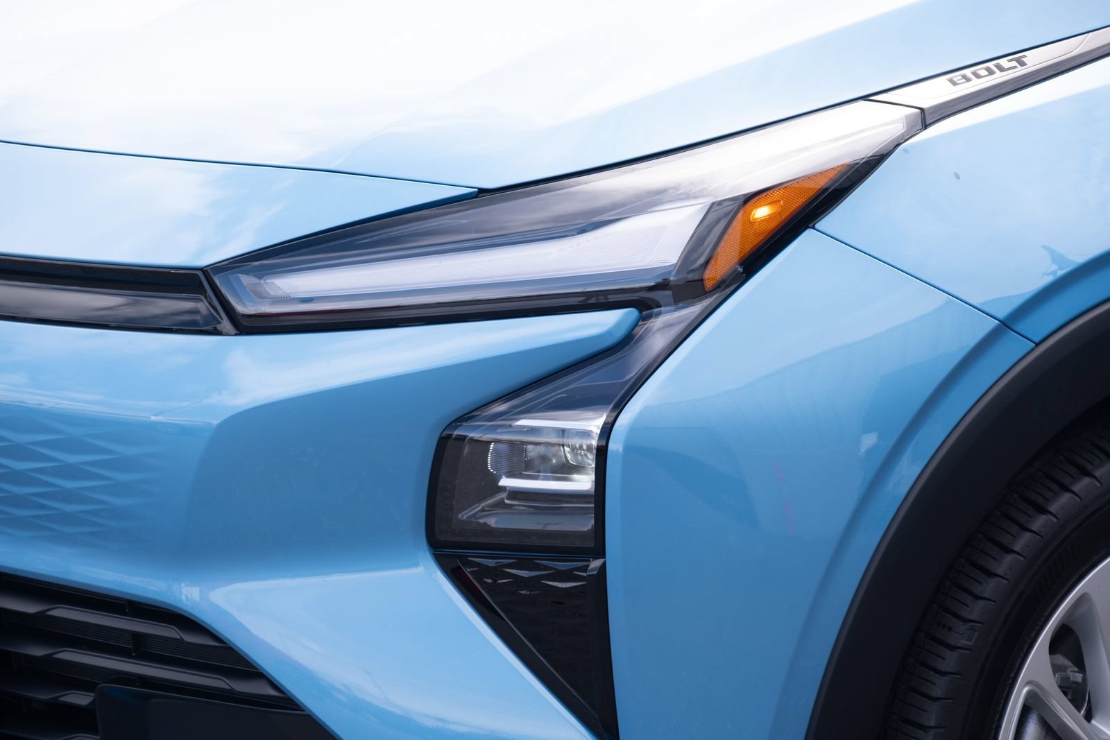 New 2027 Marina Blue Metallic Chevrolet LT image 17