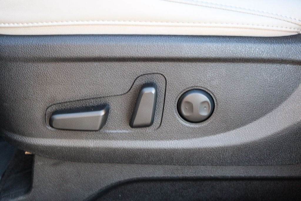 Used 2025 Midnight Kia S image 22