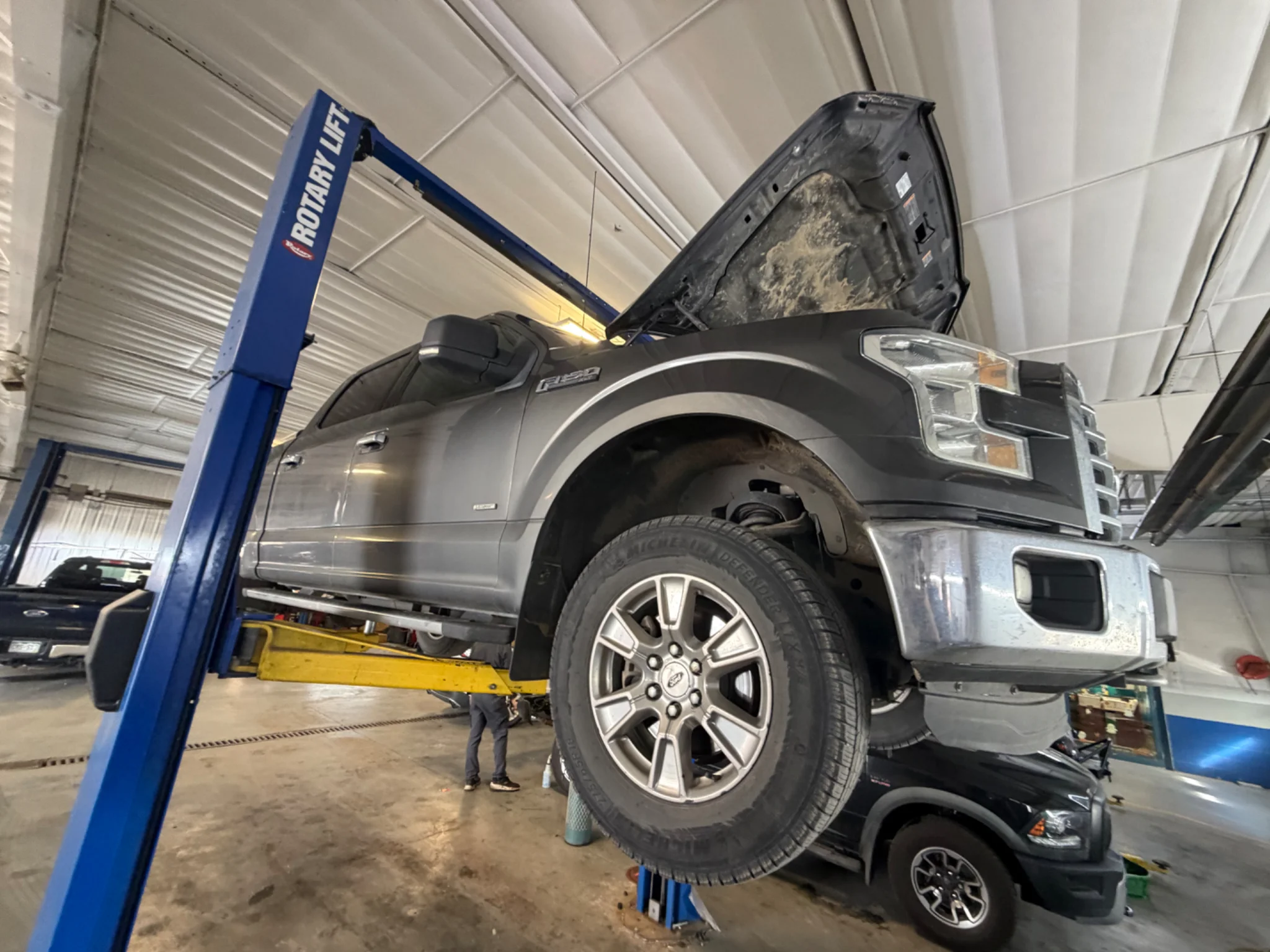 Used 2015  Ford XLT image 3