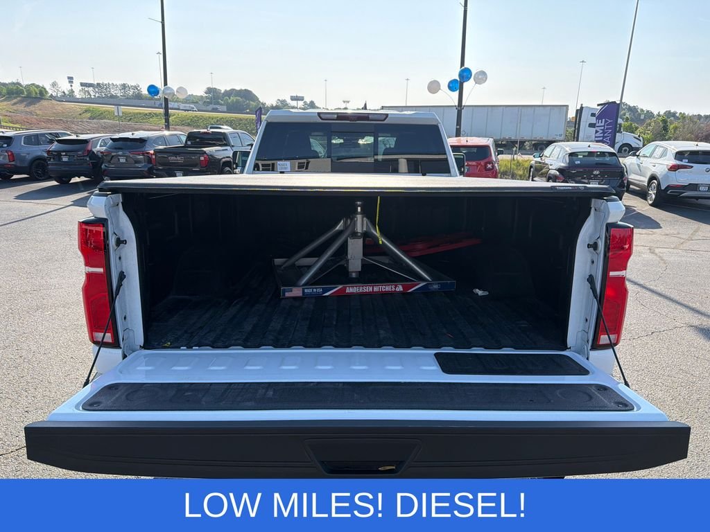 2024 Chevrolet Silverado 3500HD LTZ - Photo 18