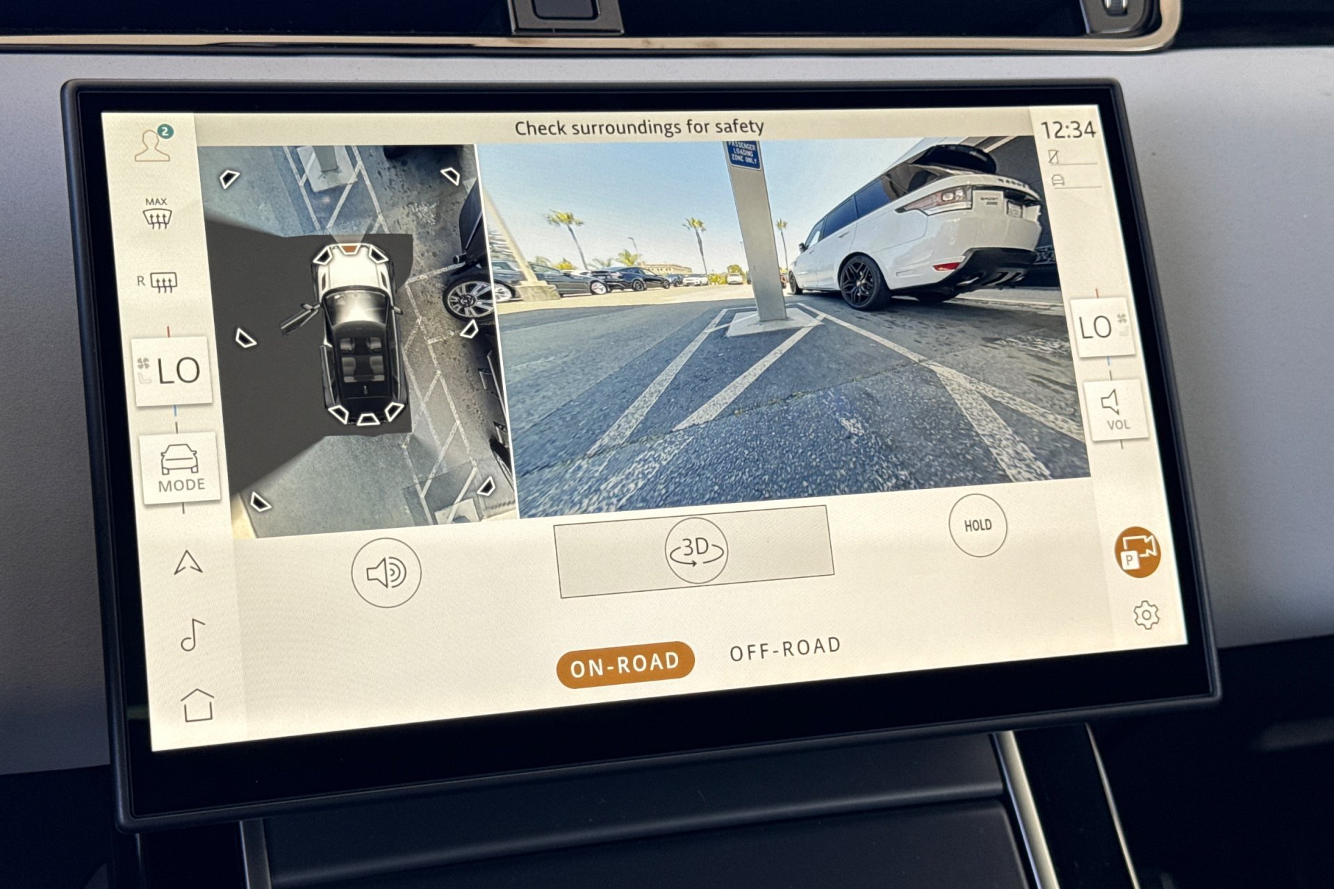 New 2026 Arroios Grey Land Rover Core S image 21