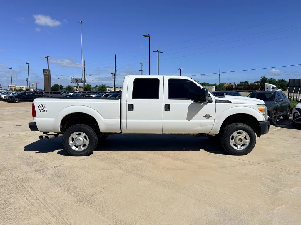 Used 2015 Oxford White Ford XL image 5