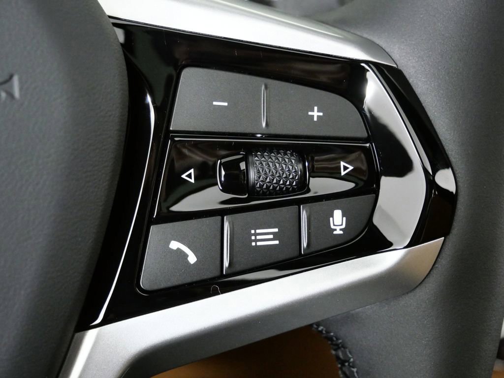 Used 2026 Skyscraper Grey Metallic BMW 330i xDrive image 41