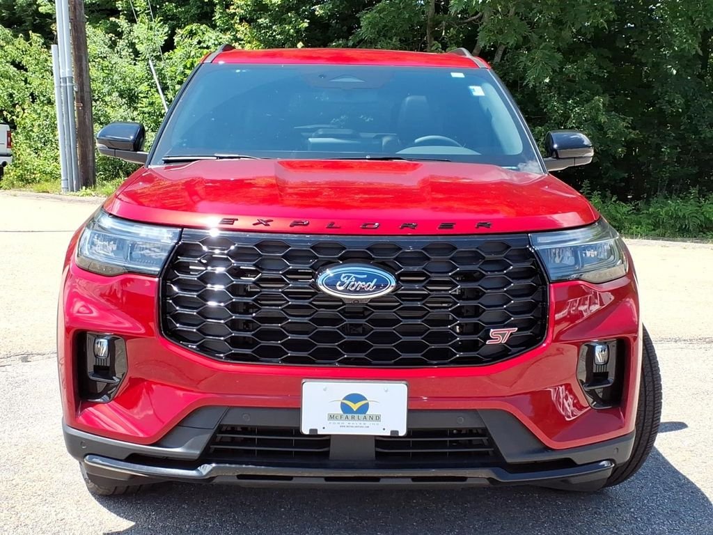 New 2026 Rapid Red Metallic Tinted Clearcoat Ford ST image 3