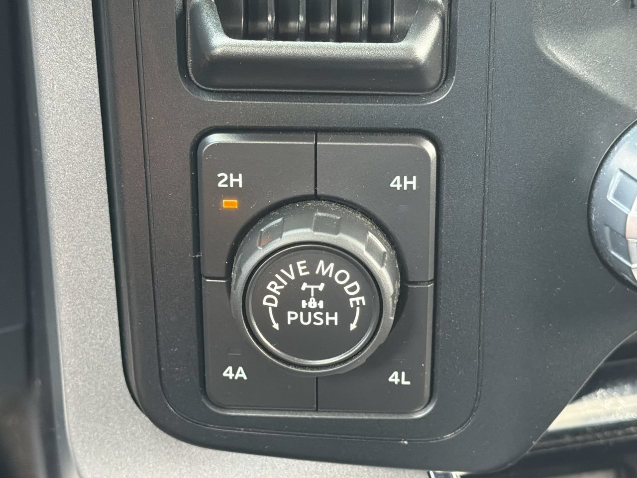 Used 2023 Black Ford LARIAT image 25