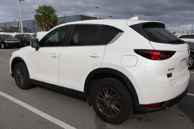 Used 2019 Snowflake White Pearl Mazda Touring image 3