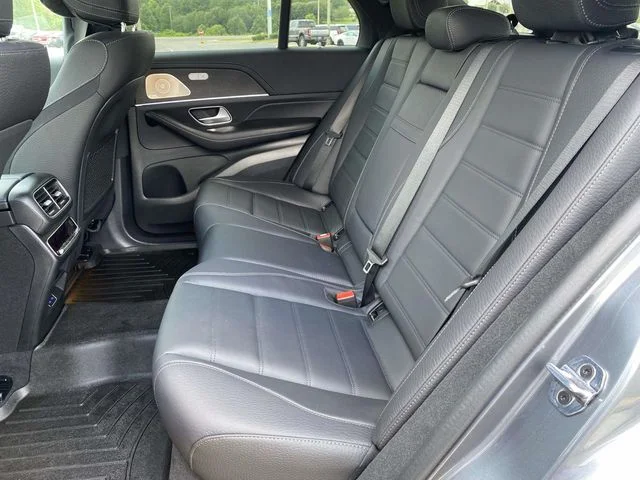 Used 2026 Gray Mercedes-Benz GLE 450 image 8
