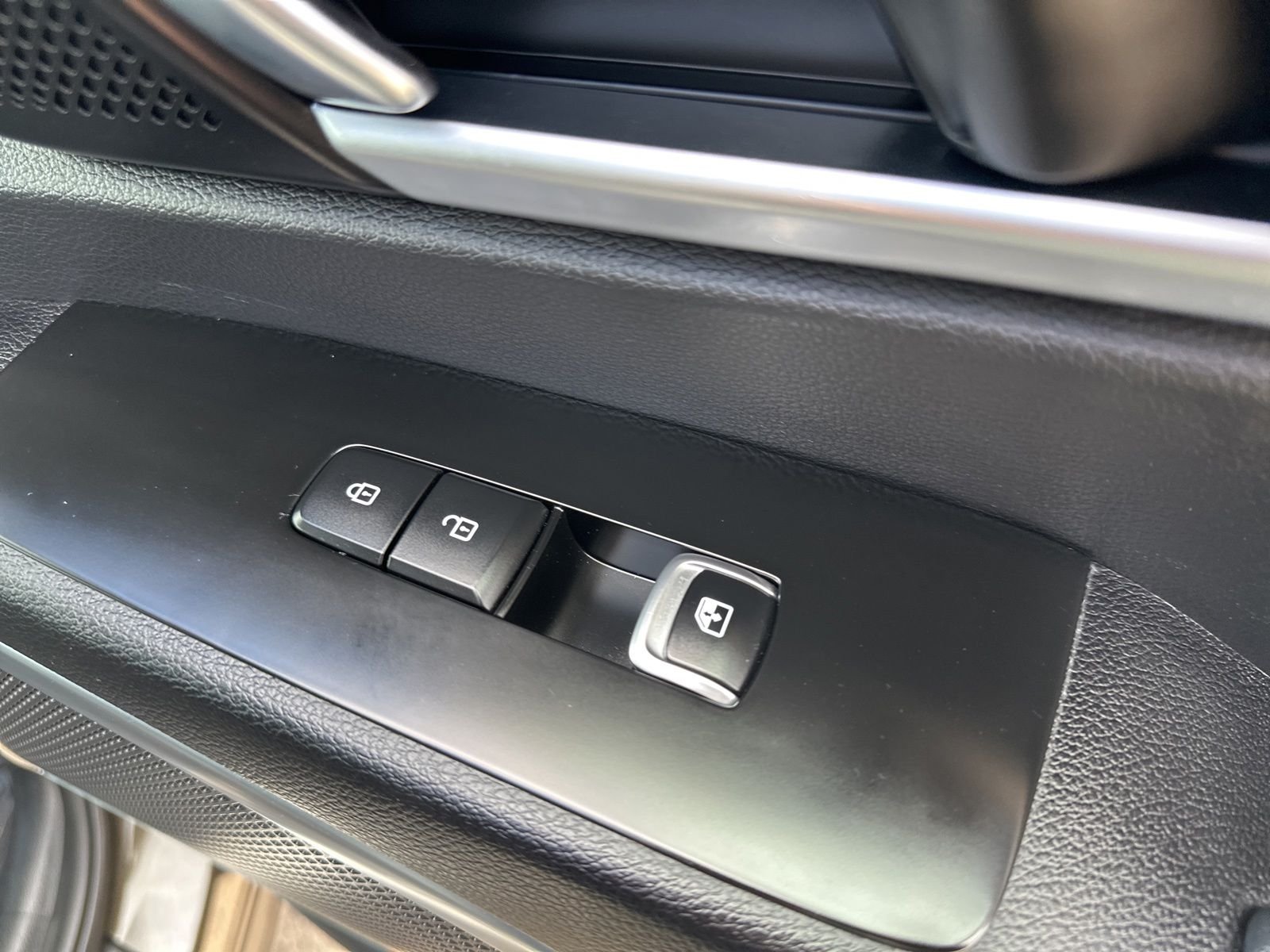 Used 2020 Green Kia SX image 41