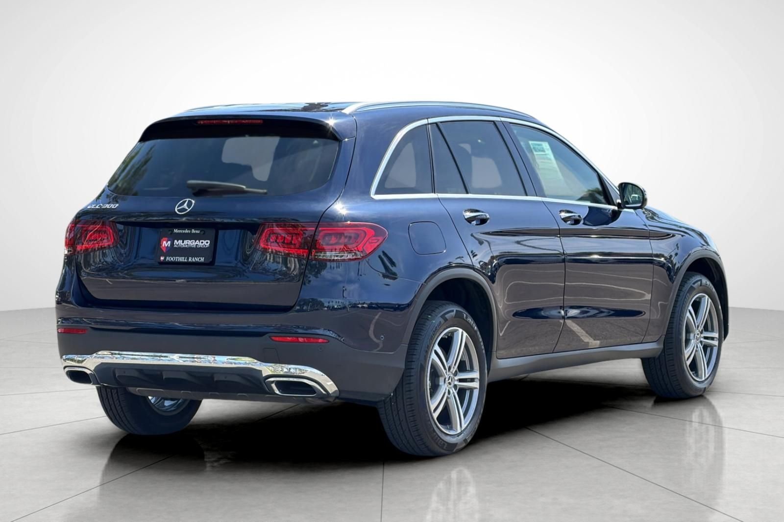 Used 2021 Blue Mercedes-Benz GLC 300 image 2