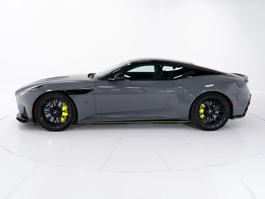 New 2026 China Grey w/Lower Livery in AMR Lime Aston Martin S image 2