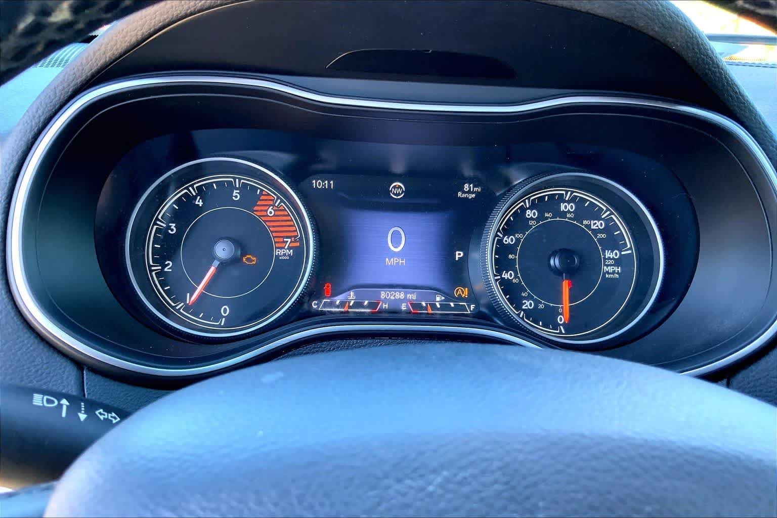 Used 2020 BLACK Jeep High Altitude image 24