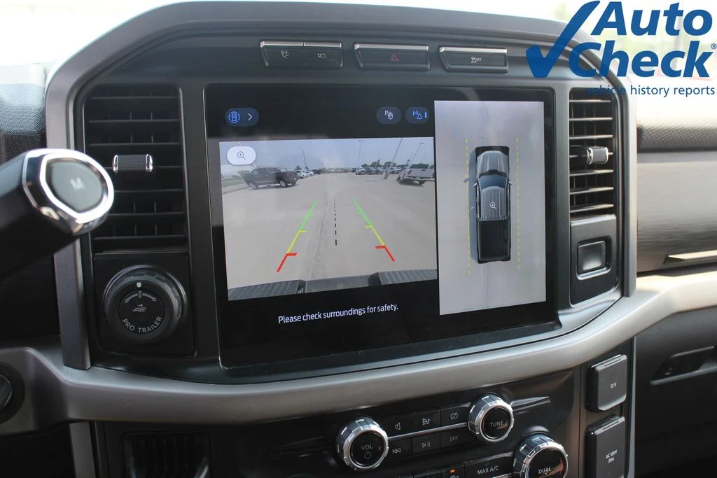 Used 2024 Oxford White Ford XLT image 22