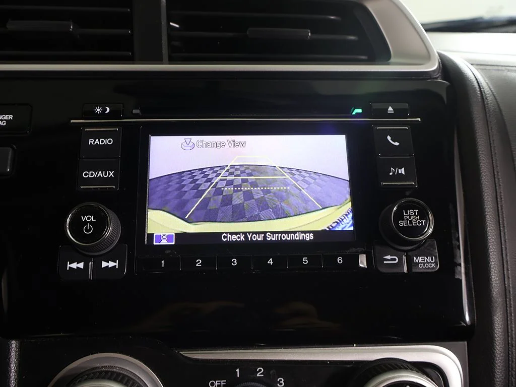 Used 2016 Mystic Yellow Pearl Honda LX image 42