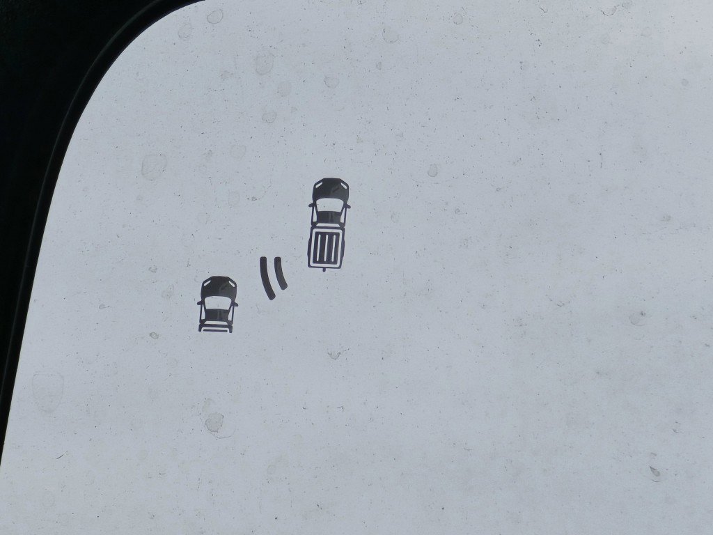 New 2026 Oxford White Ford XLT image 14