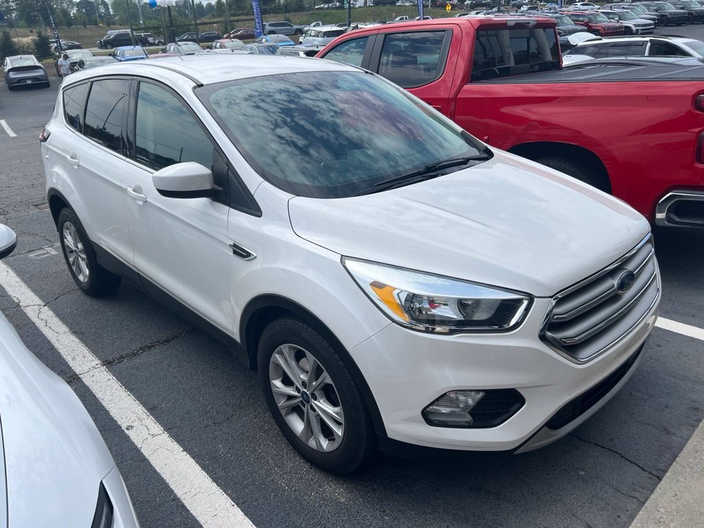 Used 2017 White Ford SE image 6