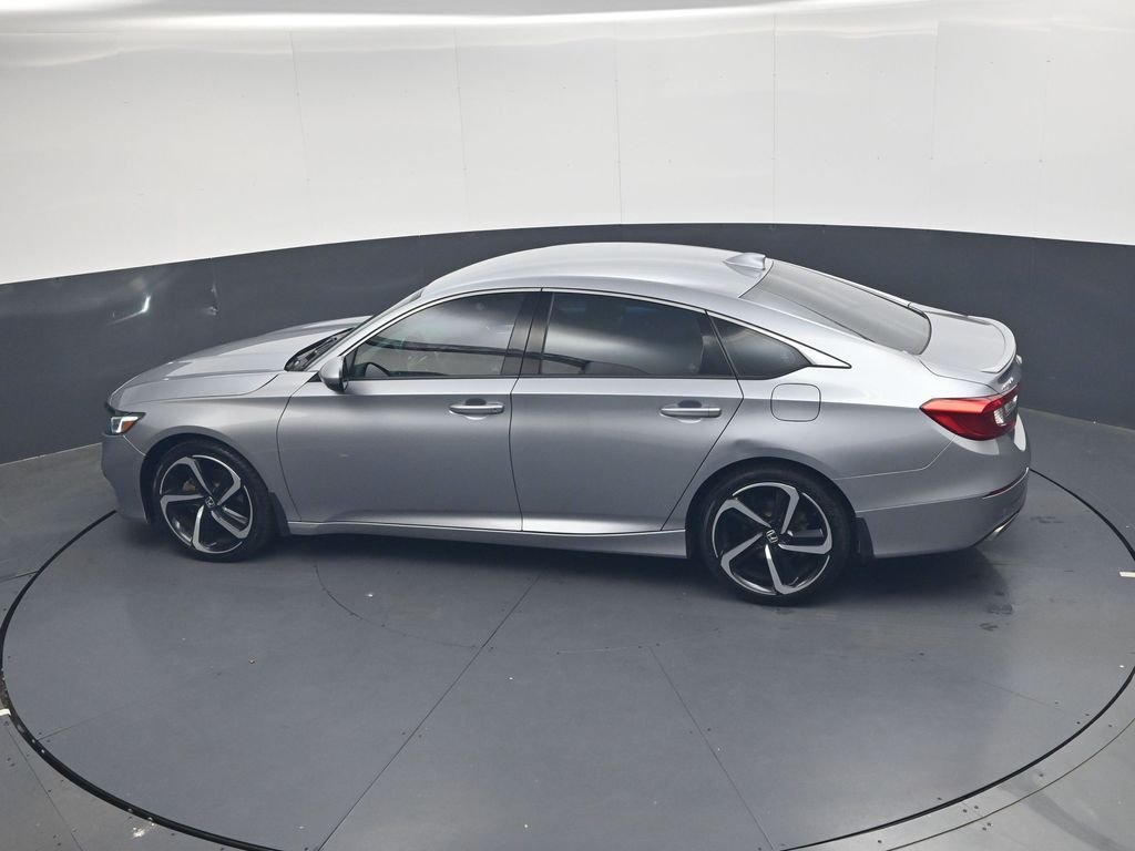 Used 2020  Honda Sport image 25