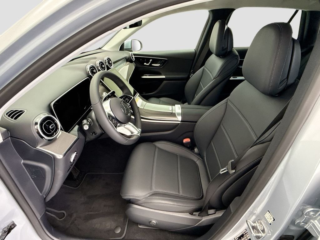 New 2026 Cirrus Silver Metallic Mercedes-Benz GLC 300 image 18