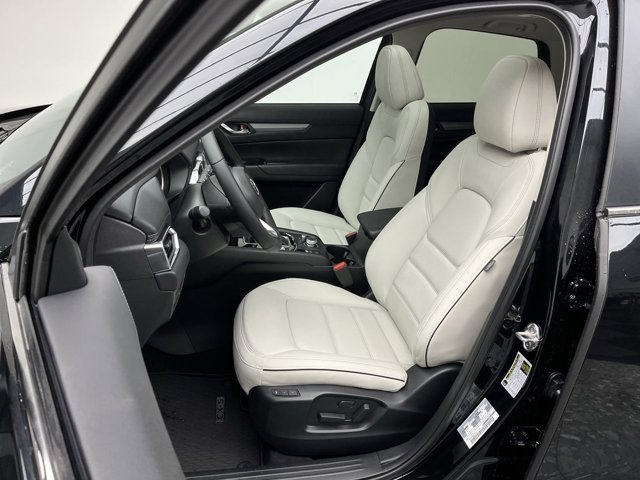 2025 Mazda CX-5 S Preferred package - Photo 9