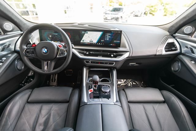 2025 BMW XM Base - Photo 16